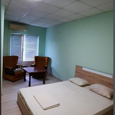 Хотел Елит Kostinbrod Exterior foto