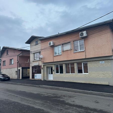 Хотел Елит Kostinbrod Exterior foto
