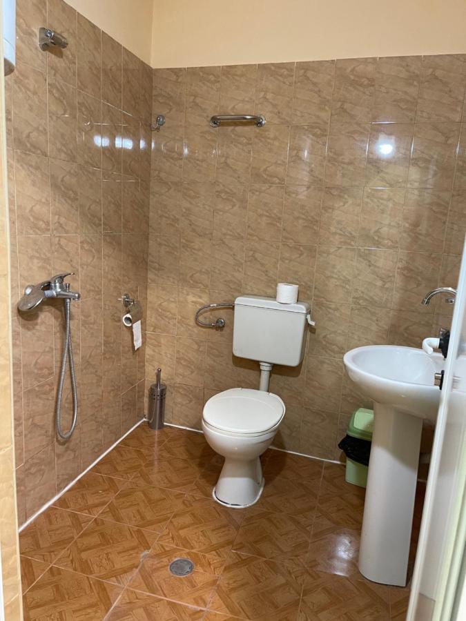 Хотел Елит Kostinbrod Exterior foto